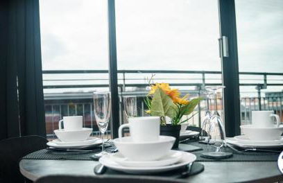 Penthouse - Amazing City Skyline Views - Free Parking - Balcony - Utilita Arena - New St Station - Bullring Shopping - Foto 46