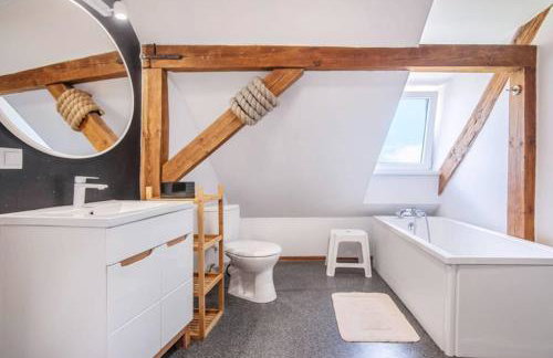 Comfortable house with a swimming pool and sauna - Foto 22