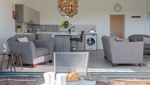 The Hideaway -Ukc3844 - Photo 2