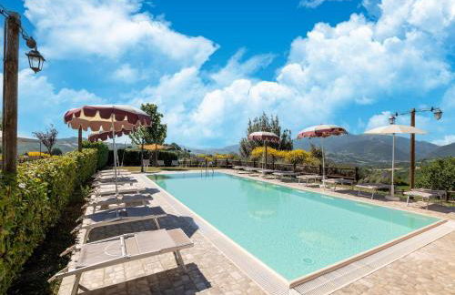 Apartment in a farmhouse with 2 swimming pools - Foto 7