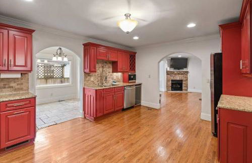 Single Story Fully Fenced Pet Friendly Bungalow in the Arts District - Foto 30