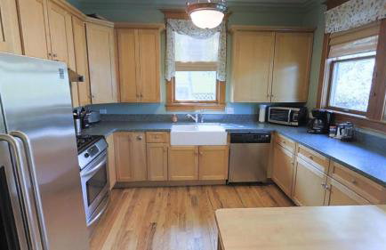 This Restored 1910 Craftsman 4-Bedroom Home Offers The Best Of Bozeman! - Foto 2