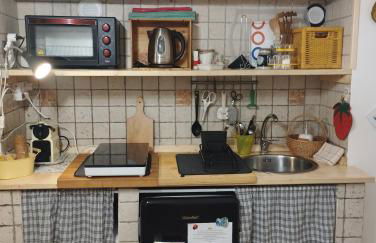 OLD TOWN HOUSE LA CORTE Casa Vacanze - Foto 2