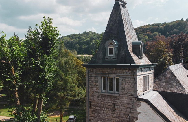 Tower Apartment in a 16th-century Castle - Photo 31