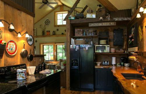 Private Rustic Cabin with Ski-In and Ski-Out Access in Jackson, New Hampshire - Foto 15