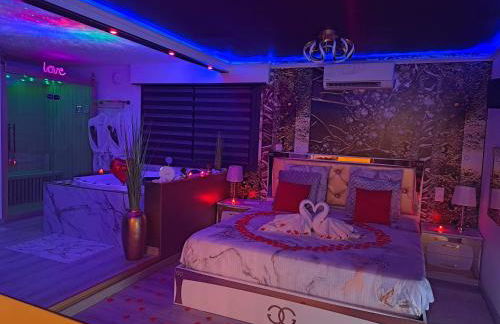 L'Aurore Love Room de prestige jacuzzi sauna piscine chauffée cuisine - Foto 50