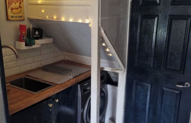 Charming 1-bed Studio Annex,parking,kitchen,wifi - Foto 20