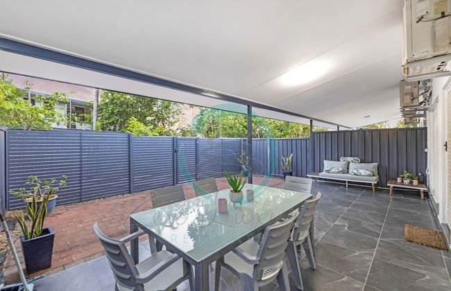 City Living Modern Outdoordining Private Yard - Foto 16