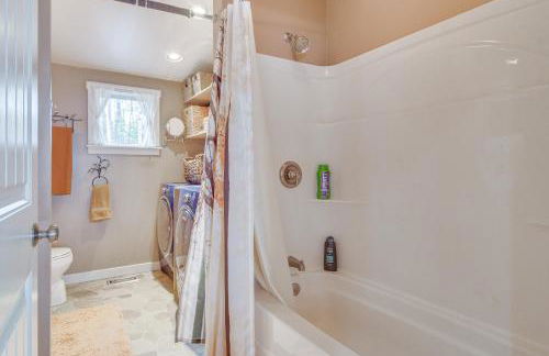 Waterfront Lake Webb Cabin Rental with Dock and Views! - Foto 18