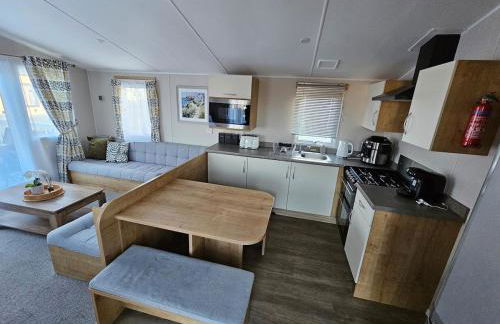 Modern Caravan - Park Dean-Camber Sands - sleeps 6- ENTERTAINMENT PASSES NOT INCLUDED - Foto 15