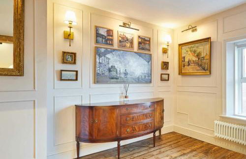 Host & Stay - The Rooftop Gallery - Photo 3