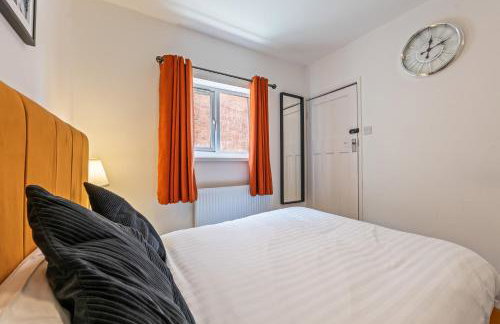 CityBuzz 4 Bedroom House in Nottingham Sleep 7 - Foto 15