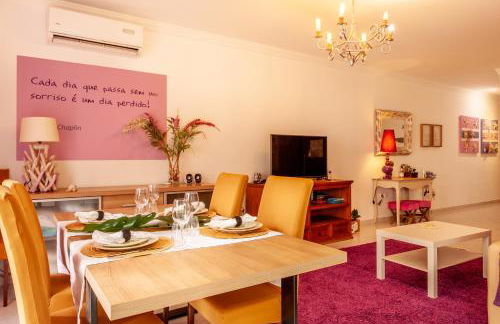 Apartamento 2 Bdr na vila Sta Luzia com vista piscina - Foto 11