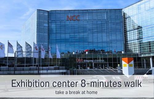 Baham-Apartment Nuernberg - including hot tub, sauna, massage chair, roof terrace, barbecue - metro 15 min, exhibition center 8 min walk - Foto 34