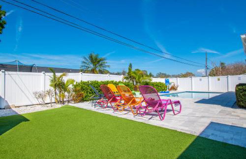 Lite Brite Beach Escape - Shine Brite, Relax Right! - Foto 50