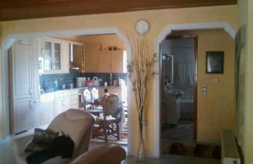 Mama Sofias House Cozy 2 Bedroom Apartment - Foto 27