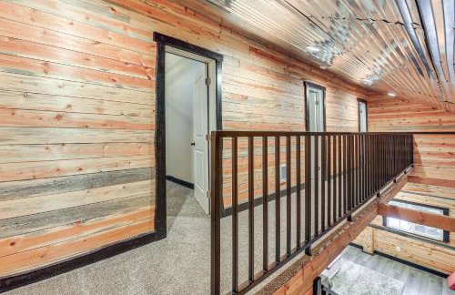 Hot Tub and Fire Pit Getaway on Pend Oreille River - Foto 13