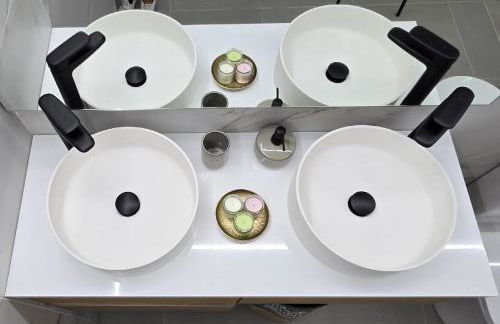 Serendipity House - Photo 19