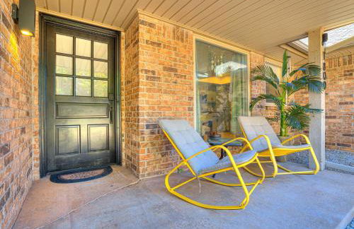 The Pine Haus- Luxury stay with Pickleball, Hot Tub, Fire Pit - Foto 26