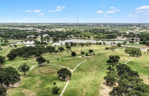 Spirit of Aggieland Retreat-HugeYard-1 Mile to A&M - Foto 53