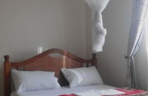 Georgia Hotel - Photo 5