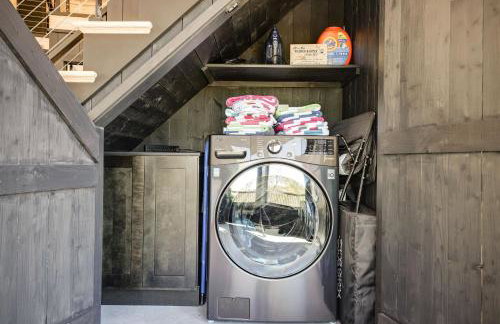 Skyline Yurt: Hot Tub~Wood Stove~WiFi~EVcharger - Foto 15