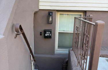 CASA 311 ! Welcome Home Private Parking Included - Foto 14