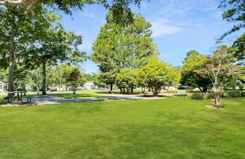 The Paramour comfy home with ground floor bedroom and fenced in yard - Foto 15