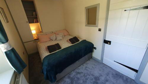 Cosy 2 bed cottage in Stamford - Foto 3, wardrobe