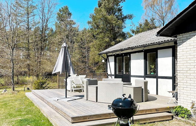 6 Person Holiday Home in Degeberga - Foto 1