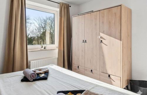 Getaway Apartment mit Balkon - Ruhiges Business-Apartment - direkte S-Bahn nach Messe DUS & ESS - Foto 2