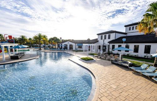New Upscale 8BR Kissimmee Retreat with Private Pool, Spa & Resort Amenities - 7 Mi to Disney! - Foto 128