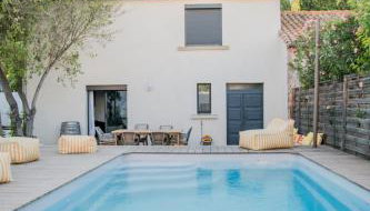 Maison Nomade piscine privée, parking et clim - Foto 1, Garden, Garden view