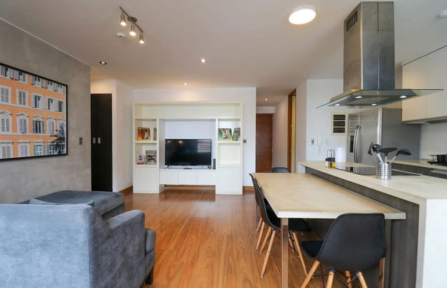 w Picturesque 2BR at Malecon - Photo 47