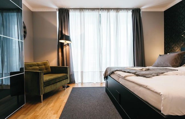 YoHome - Luxury Downtown Apartment - Photo 13