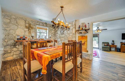 Kerrville Area Home with Outdoor Entertainment Space - Foto 8