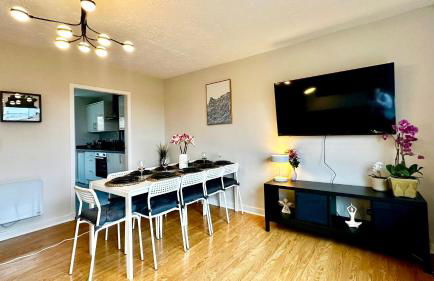 Relaxing Modern Apartment with 6 beds, New Furniture&Repair - Foto 26