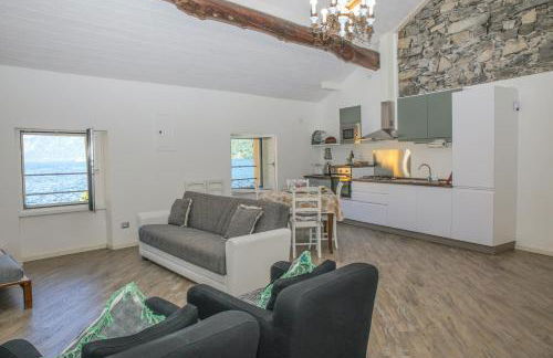 Casa Hygge - Lake Front - Photographer's Art Home - Photo 4