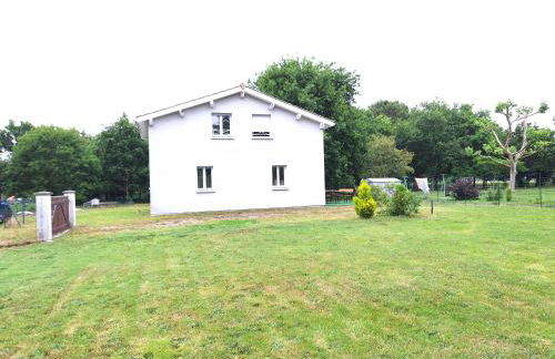 Loue charmante petite maison dans un écrin de verdure - Foto 1