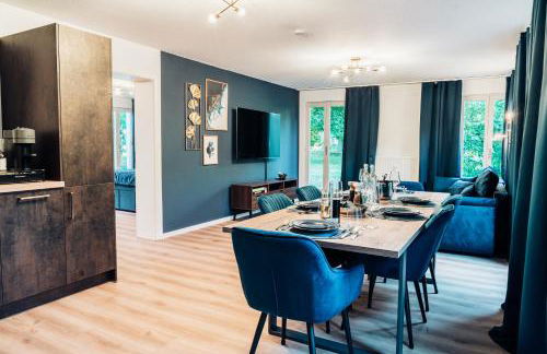 Familien- & Gruppenapartment für 8 mit direktem Parkzugang und Terasse - Foto 1