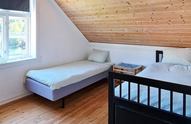 8 Person Holiday Home in Lindas - Foto 16