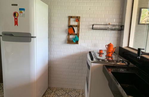 Casa Amarela - 3 suítes e piscina - Foto 10