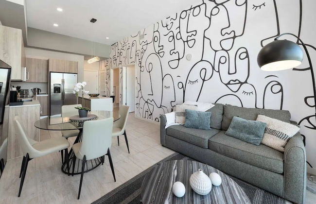 Modern Condo in Design District - Photo 42