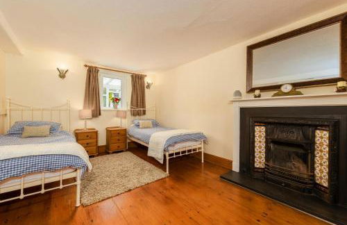 Plas Newydd with Swimming Pool, Fire Pit, and Log Fires - Photo 43