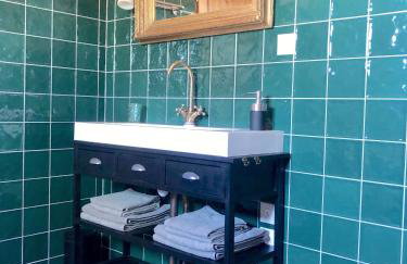 Gîtes avec piscine au cœur de la nature dans un domaine familial - Foto 39