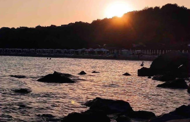 Luxurious Beach House With Wi-fi and Parking - Photo 19