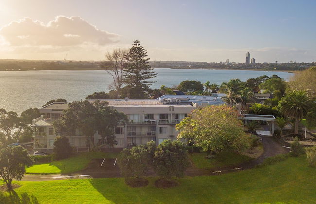 Ocean Breeze Hotel - Photo 43