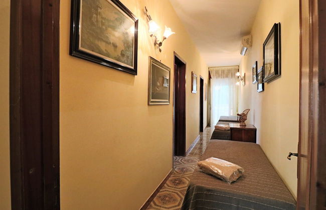 Residence Blues - Photo 5