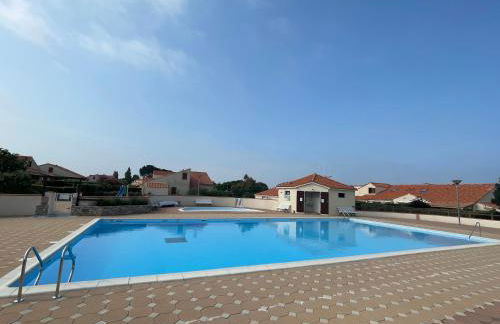 Charmante Maison proche mer avec piscine collective - Foto 4