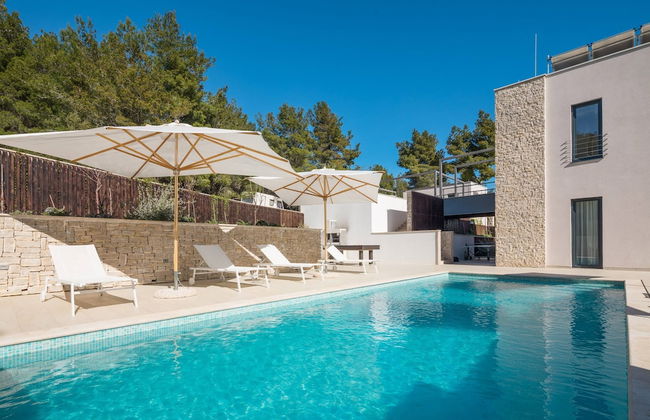 Luxury Villa Juliet with Heated Pool - Foto 37